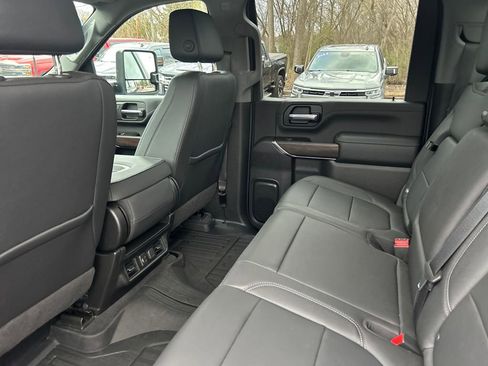 Certified 2022 GMC Sierra 2500 SLT image 13