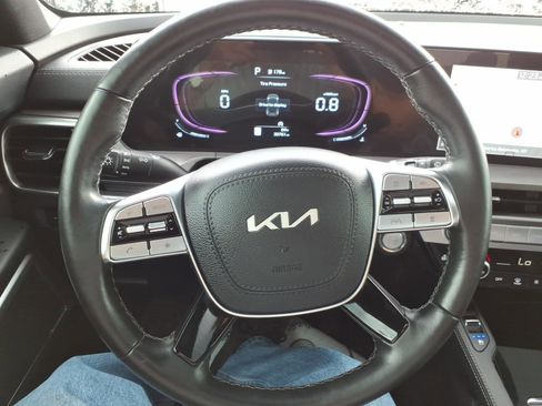 Used 2025 Kia Telluride EX X-Line AWD/4WD image 23