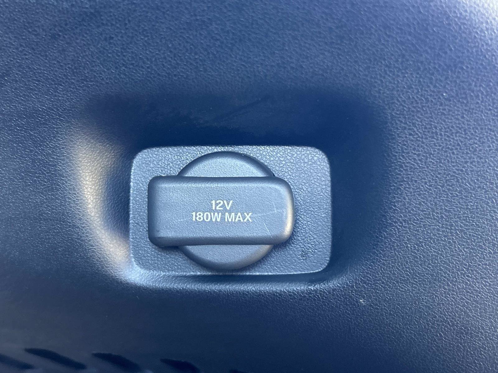 Used 2025 Honda HR-V Sport image 14