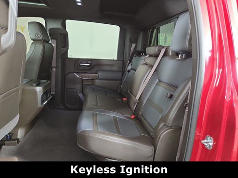 Certified 2022 GMC Sierra 2500 Denali w/ Denali Ultimate Package AWD/4WD image 12