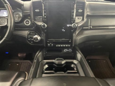 Used 2022 RAM 1500 Limited AWD/4WD image 11