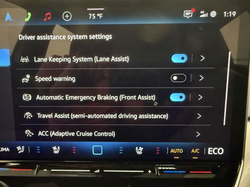 Certified 2025 Volkswagen ID.4 Pro S AWD/4WD image 19