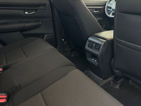 Used 2025 Honda CR-V Sport image 32