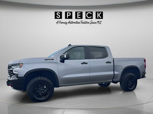 Used 2024 Chevrolet Silverado 1500 ZR2 w/ Technology Package AWD/4WD image 1