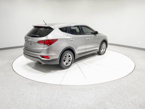Used 2018 Hyundai Santa Fe Sport FWD image 27