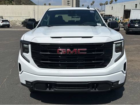 New 2026 GMC Sierra 1500 Elevation w/ Elevation Select Package AWD/4WD image 2