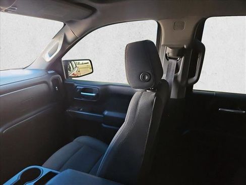 Used 2022 Chevrolet Silverado 1500 Custom AWD/4WD image 5