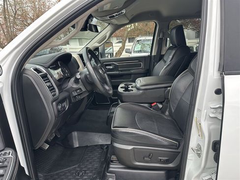 Used 2023 RAM 3500 Laramie AWD/4WD image 37