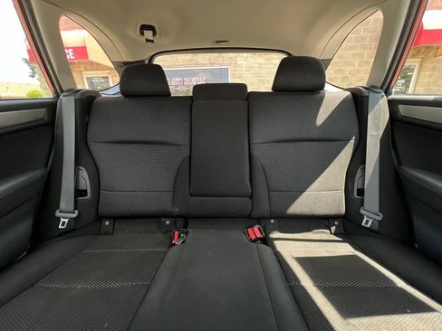 Used 2019 Subaru Outback 2.5i Premium AWD/4WD image 30