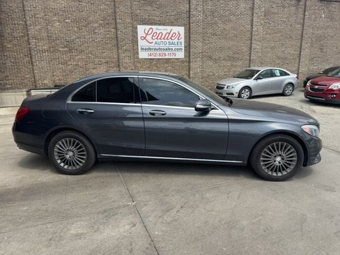 Used 2015 Mercedes-Benz C 300 4MATIC Sedan image 5