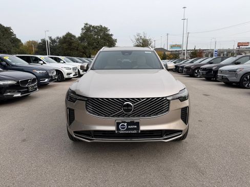 New 2026 Volvo XC90 B5 Core image 6