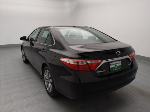 Used 2017 Toyota Camry XLE FWD image 5