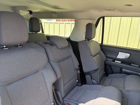 Certified 2025 Ford Expedition Max Active AWD/4WD image 9