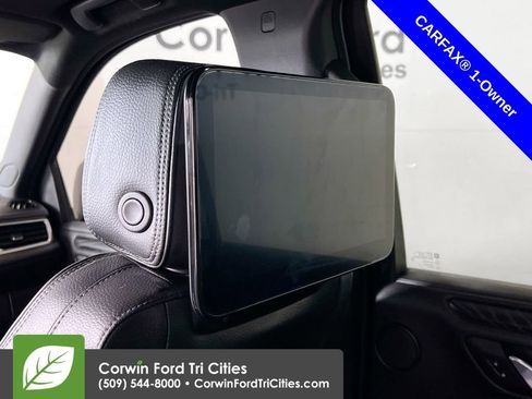 Used 2023 GMC Yukon XL Denali w/ Denali Reserve Package image 30