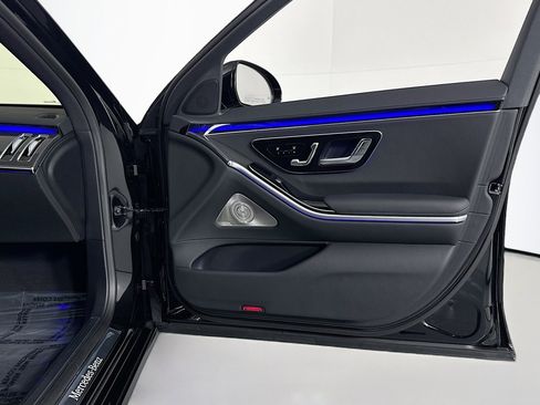 New 2026 Mercedes-Benz S 500 4MATIC image 23