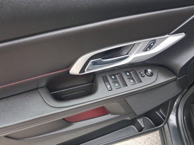 Used 2017 GMC Terrain SLE FWD image 9