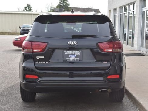 Used 2019 Kia Sorento L image 7