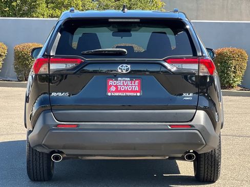 Certified 2024 Toyota RAV4 XLE AWD/4WD image 8
