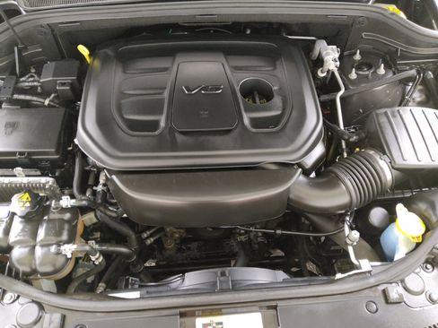Used 2020 Jeep Grand Cherokee Limited AWD/4WD image 30
