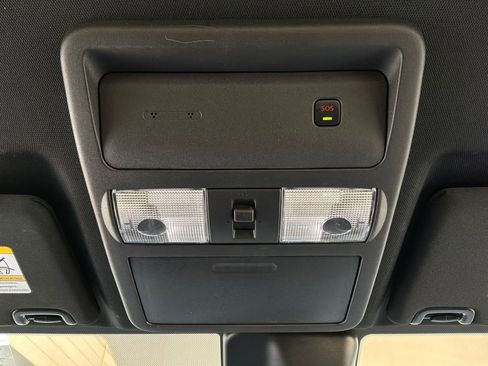 Used 2026 Nissan Frontier PRO-4X AWD/4WD image 18