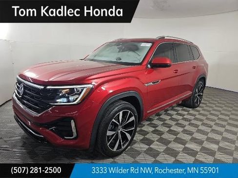 Used 2024 Volkswagen Atlas SEL Premium R-Line image 1