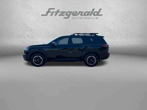 Used 2025 Nissan Pathfinder Rock Creek AWD/4WD image 4