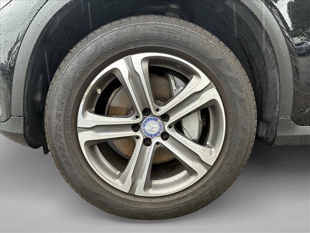 Used 2017 Mercedes-Benz GLC 300 4MATIC image 9