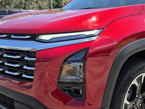 New 2027 Chevrolet Equinox LT w/ Convenience Package II FWD image 10