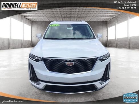 Used 2024 Cadillac XT6 Premium Luxury AWD/4WD image 2