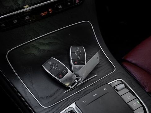 Used 2021 Mercedes-Benz GLC 43 AMG 4MATIC image 57