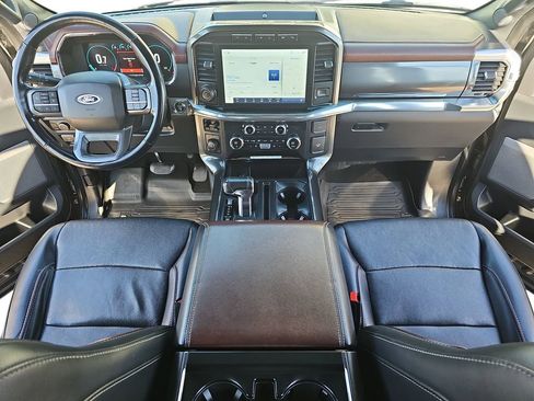 Used 2021 Ford F150 Lariat image 10