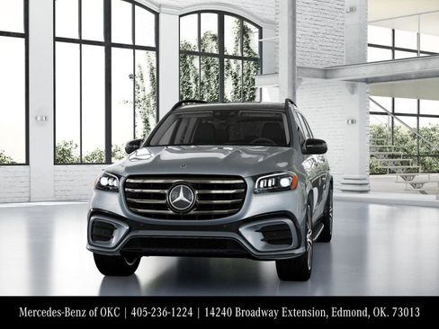 New 2026 Mercedes-Benz GLS 450 4MATIC image 42