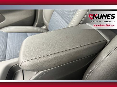 New 2026 Buick Envista Sport Touring w/ Convenience I Package FWD image 30