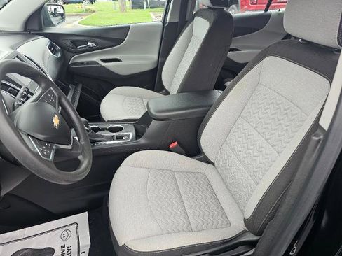 Used 2022 Chevrolet Equinox LS FWD image 44