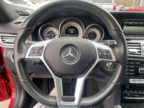 Used 2014 Mercedes-Benz E 350 4MATIC Sedan image 10