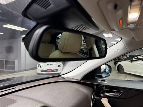 Used 2017 Jaguar F-PACE Prestige image 26