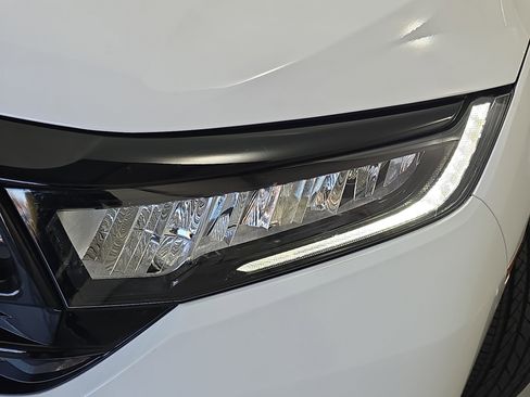 Certified 2024 Honda Odyssey Sport image 33