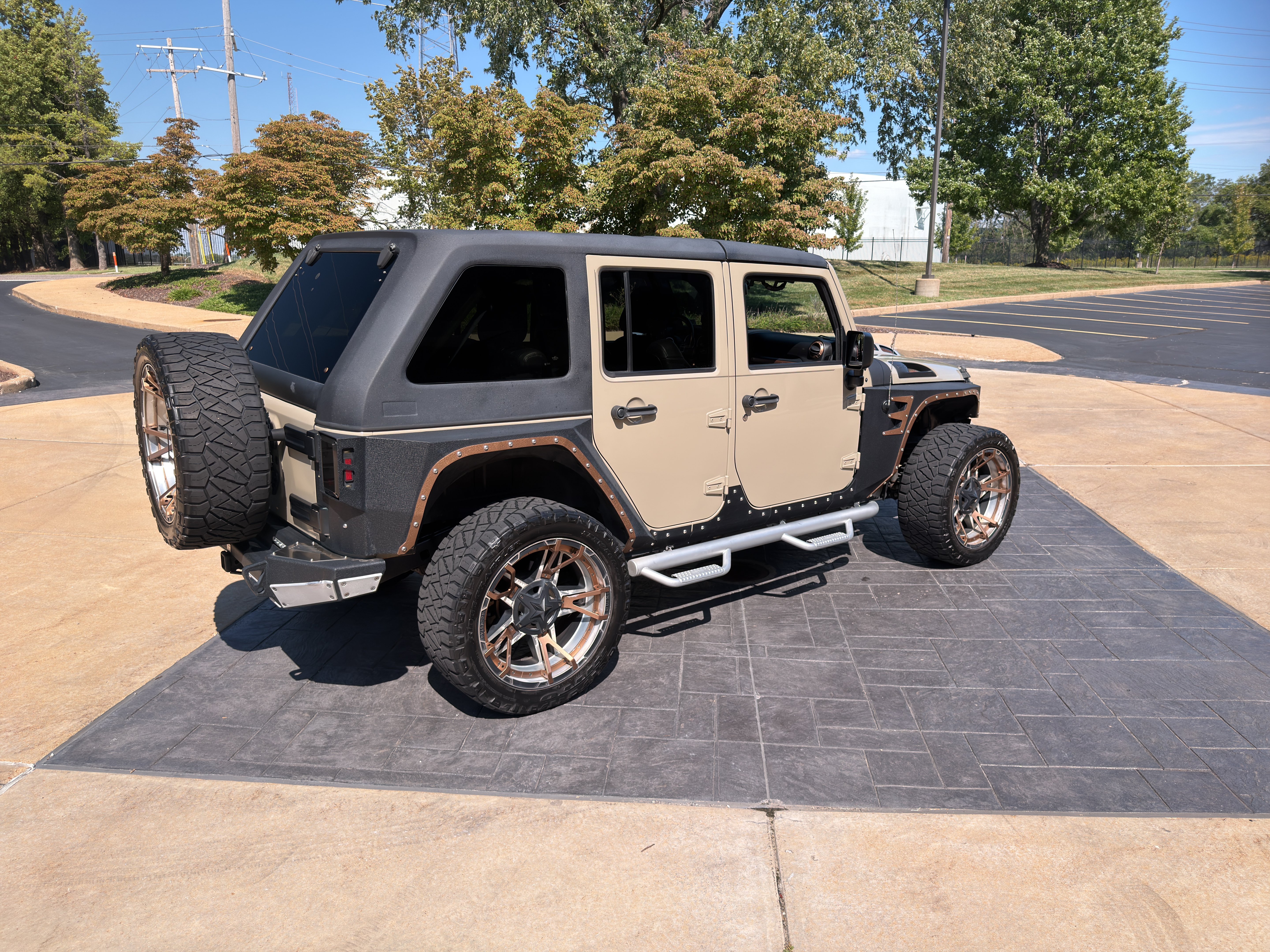 Used 2018 Jeep Wrangler Unlimited Sport S AWD/4WD image 5