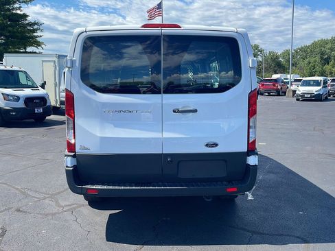 Used 2024 Ford Transit 250 Low Roof w/ Exterior Upgrade Package RWD image 4