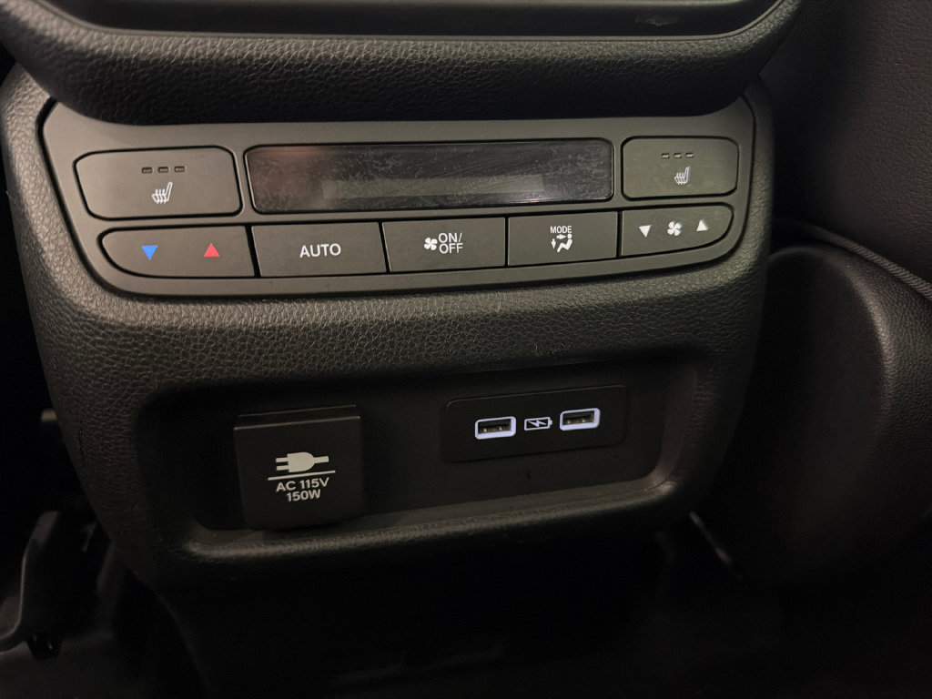 Used 2023 Honda Pilot Elite image 22