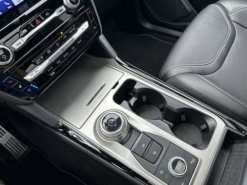 Used 2022 Ford Explorer ST w/ Equipment Group 401A image 24