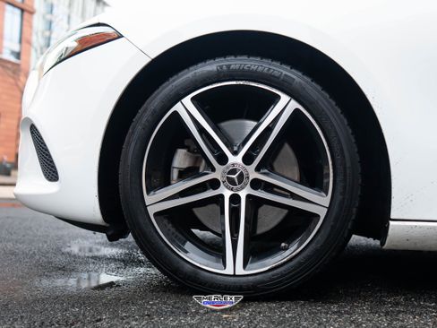 Used 2019 Mercedes-Benz A 220 4MATIC image 10