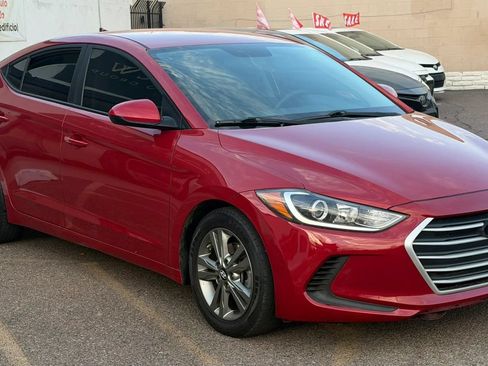 Used 2018 Hyundai Elantra SEL FWD image 2