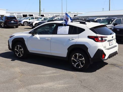Certified 2025 Subaru Crosstrek 2.5i Premium AWD/4WD image 6