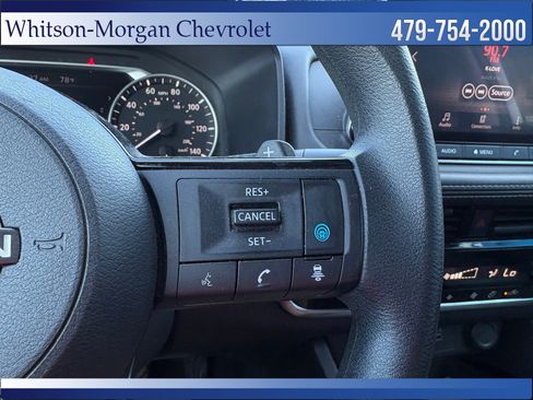 Used 2023 Nissan Rogue SV FWD image 17