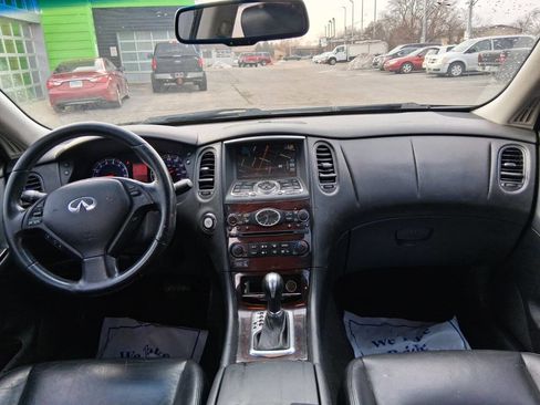 Used 2010 INFINITI EX35 Journey image 17