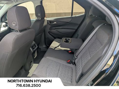 Used 2022 Chevrolet Equinox LT AWD/4WD image 28