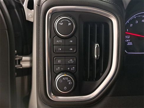 Used 2019 Chevrolet Silverado 1500 LT Trail Boss image 23