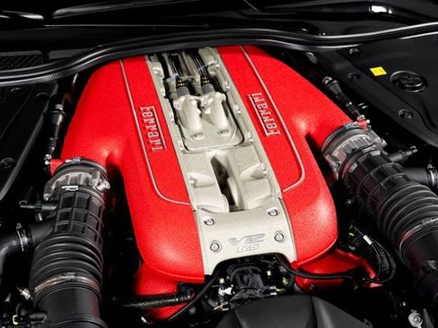 Certified 2022 Ferrari 812 GTS RWD image 16