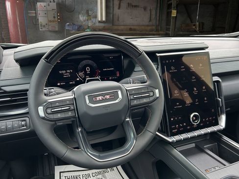 New 2026 GMC Acadia AT4 w/ Super Cruise Package AWD/4WD image 21